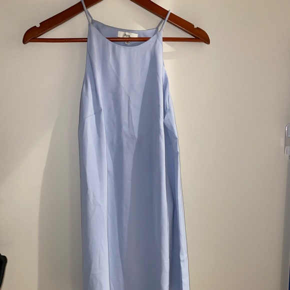 Baby blue dress - Picture 1 of 3